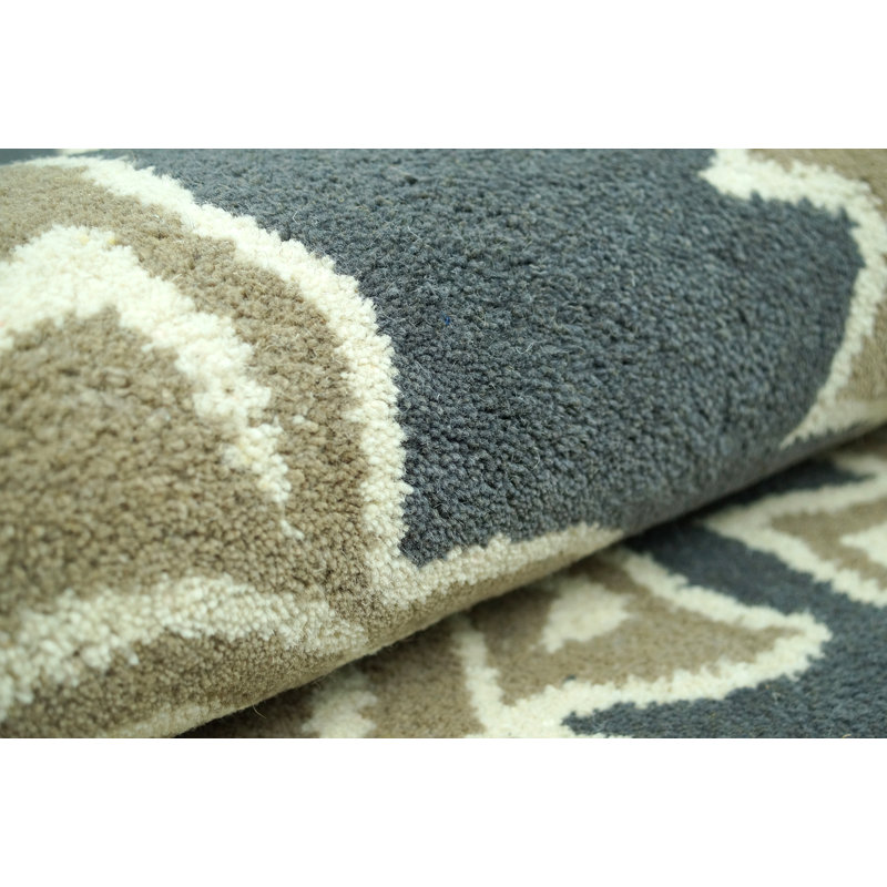 Gulsida Floral Indoor Rug, 7'6" x 9'6"