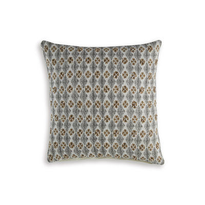 Dainwick Pillow