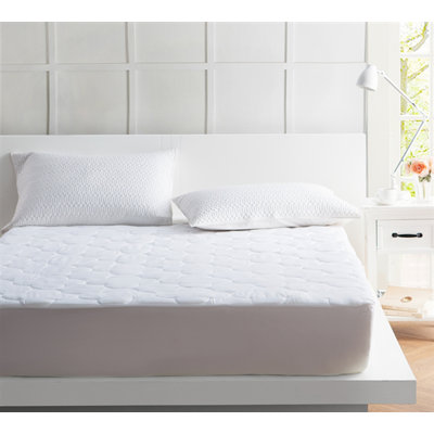 Protège-matelas matelassé en polyester