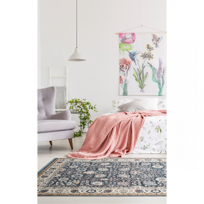 Transitional, Oriental, Cut Pile 5'3 Rectangle Area Rug