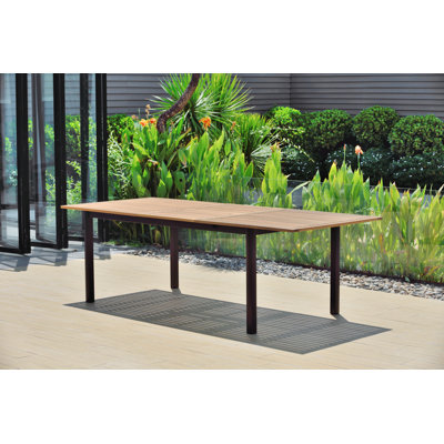 Aundraya Extendable Rectangular Outdoor Folding Dining Table