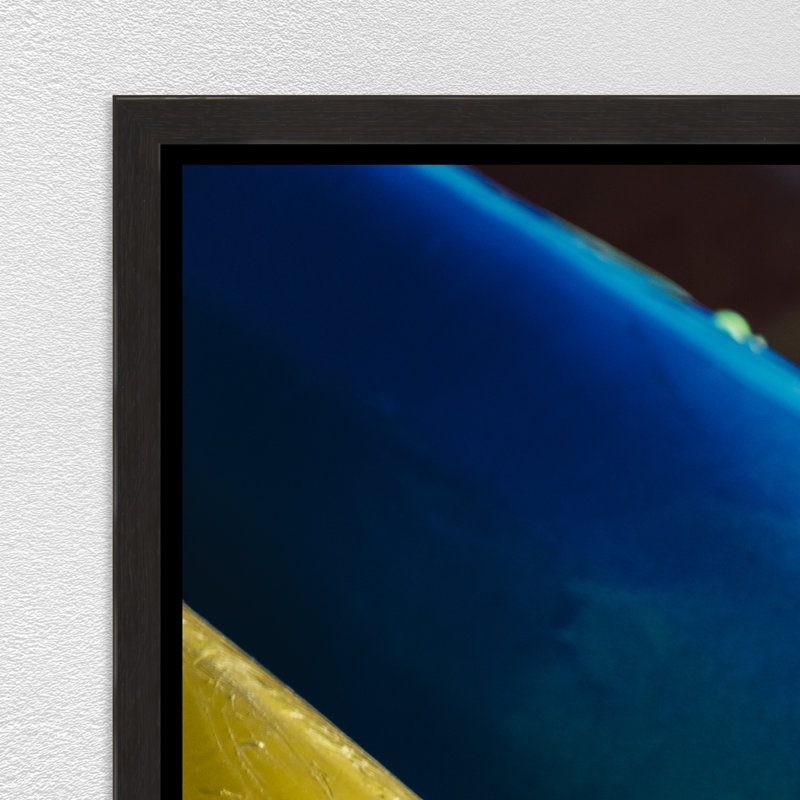 "Bold Lines" par Adam Mowery - Photographie sur toile à cadre flottant, H 31,75 po x l 46,75 po, Image au pinceau gel