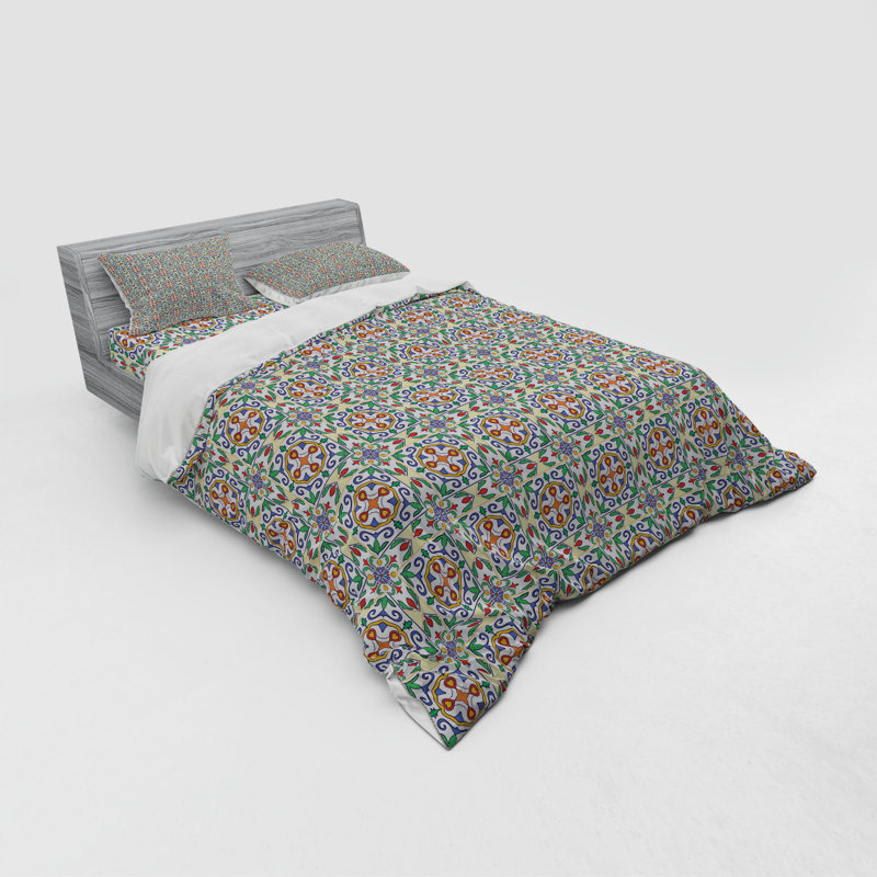 Eclectic Polyester Geometric Shapes Duvet Cover, Queen Duvet Cover + 3 Additional Pieces