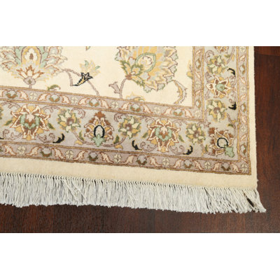 One-of-a-Kind 4'0'' X 6'2'' New Age Area Rug in Ivory