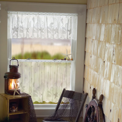 Castile Scalloped Cafe Curtain