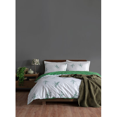 100% Cotton Ranforce Quilt Cover Set, White & Green, Duvet Cover 55.1 x 78.7 inches | Machine Washable at 104°F, 145 Thread Count, Envelope & Button Closure | Soft, Durable & Stylish Bedding for a Cozy Bedroom