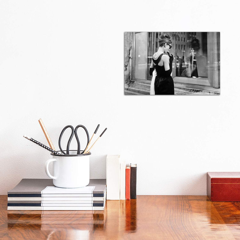 Diamants Sur Canape Breakfast At Tiffany's De Blake Edwards Avec Audrey Hepburn 1961 by Rue Des Archives - Wrapped Canvas Print