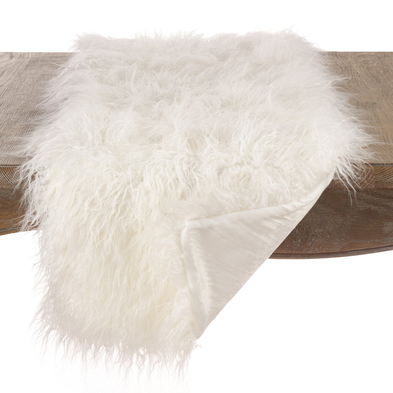 Chemin de table en fausse fourrure Ciacci, Ivoire ivoire, 108 po x 16 po