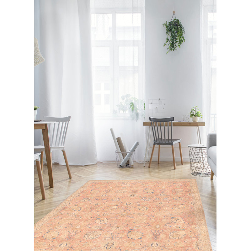Tapis rose Antalya 7 pi 8 po x 9 pi 11 po