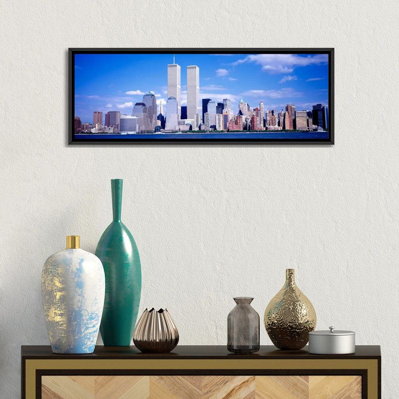«New York City, with World Trade Center», reproduction de photo sur toile, H 12 po x l 36 po x P 1,5 po