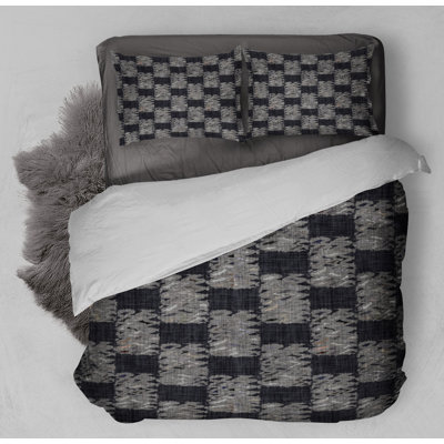 Channel Geometric Shapes Comforter