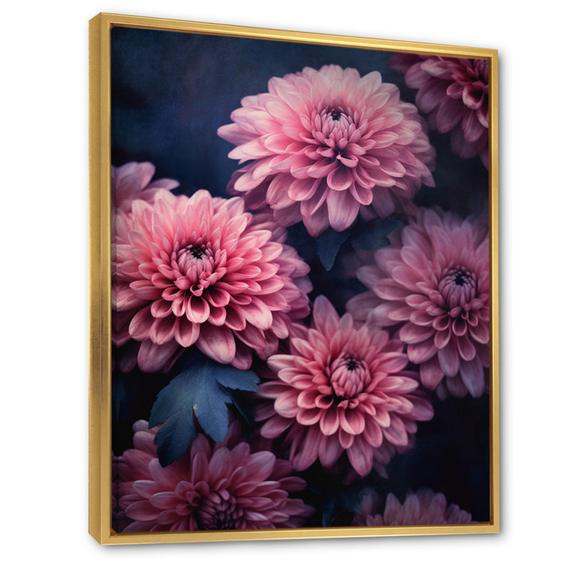 «Pink Grey Mums Spendor», reproduction sur toile, H 44 po x l 34 po x P 1,5 po, Cadre flottant doré