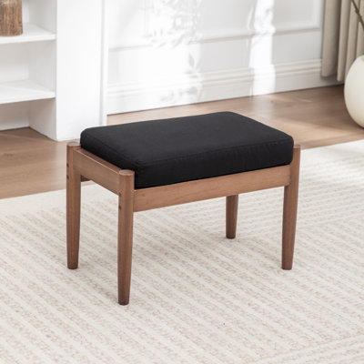 Juntier Upholstered Ottoman by Latitude Run