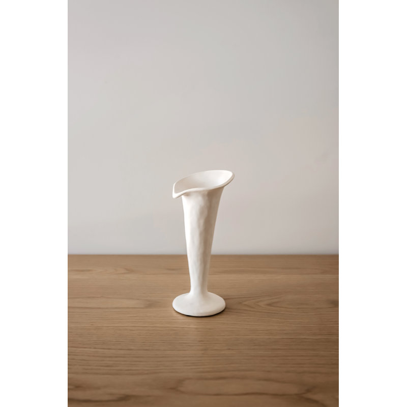 Leah Trumpet Vase