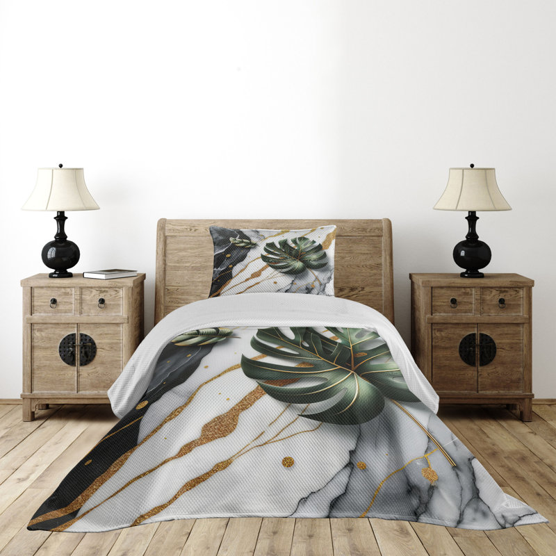 Floral Coverlet, Twin Coverlet + 1 Standard Shams