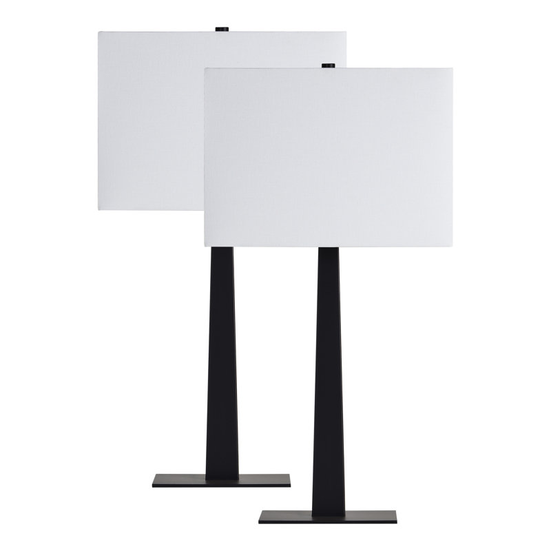 Broox Metal Table Lamp