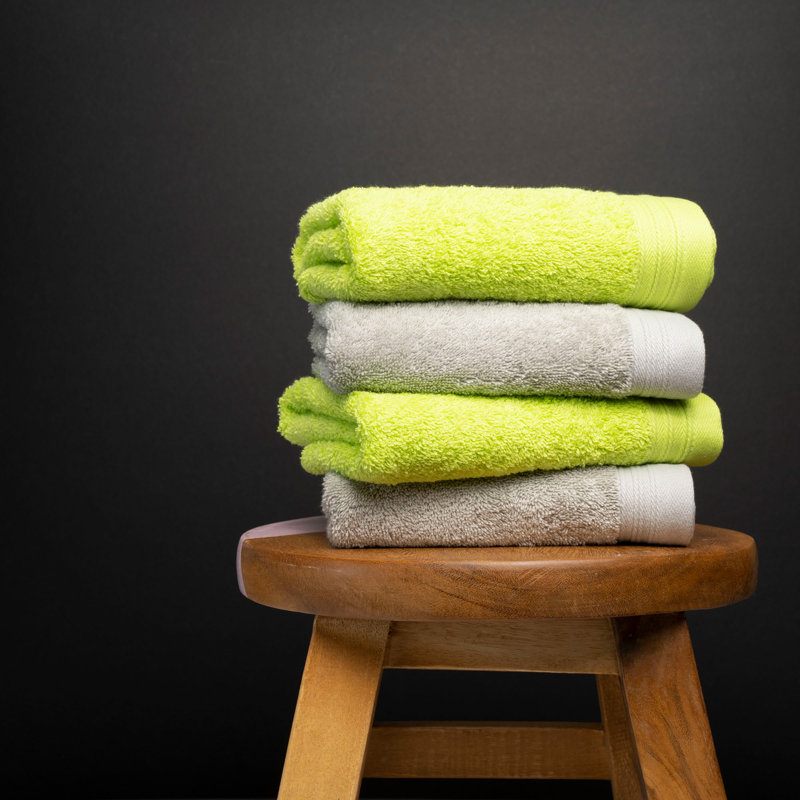 Ensemble de serviettes essuie-mains 100% coton 4 pièces Kendra, Vert pomme / argent, 4