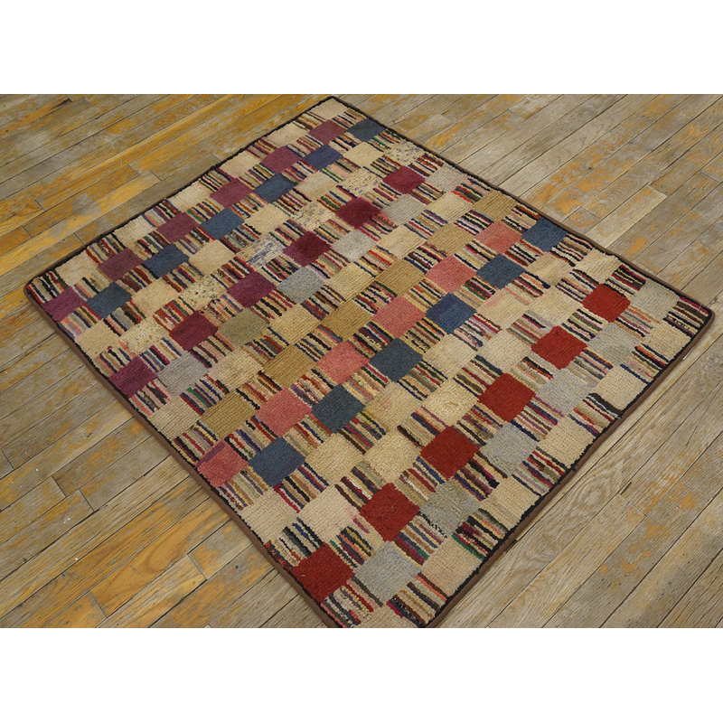 Tapis en laine crocheté antique American