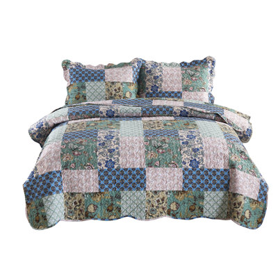 B026 Polyester Floral Quilt