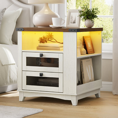 Table de bout de style campagnard 23,6 po avec station de charge, grand canapé avec lumière DEL et 2 tiroirs, table de chevet carrée avec tablettes latérales