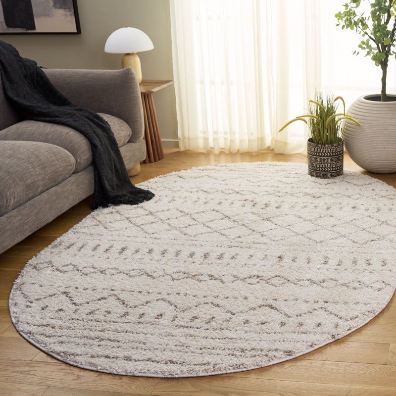 Develin Performance Chevron Rug, Oval 5' x 8', Ivory/Beige