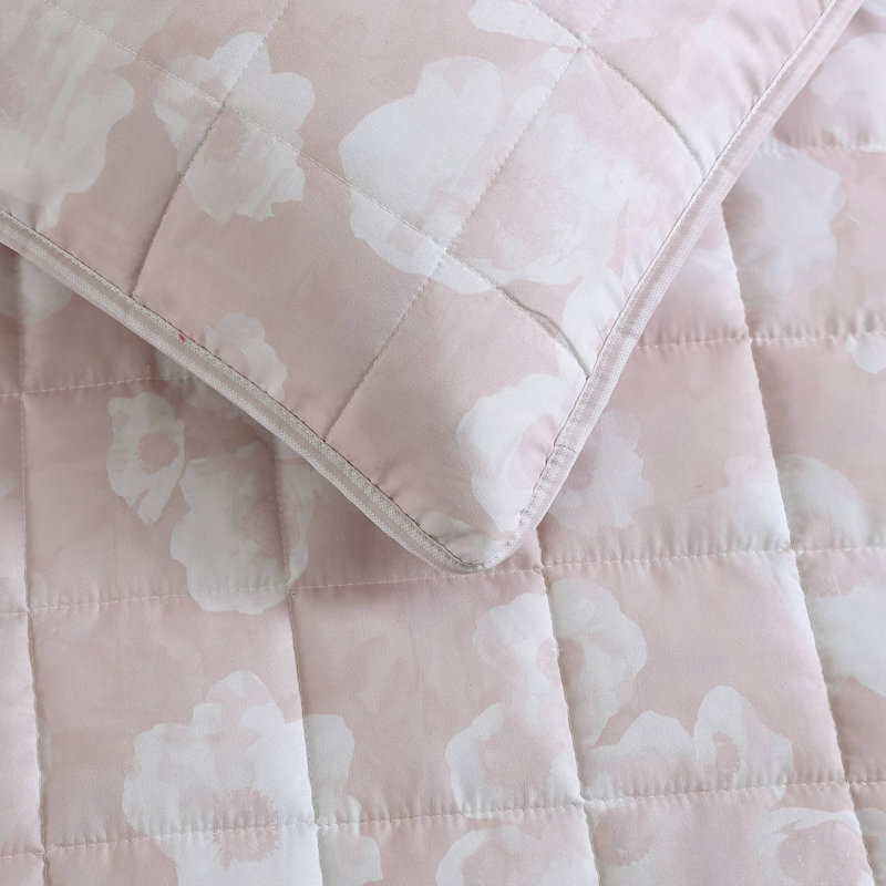 Kenneth Cole Madison Floral Pink Quilt Set, Queen Quilt + 2 Standard Shams