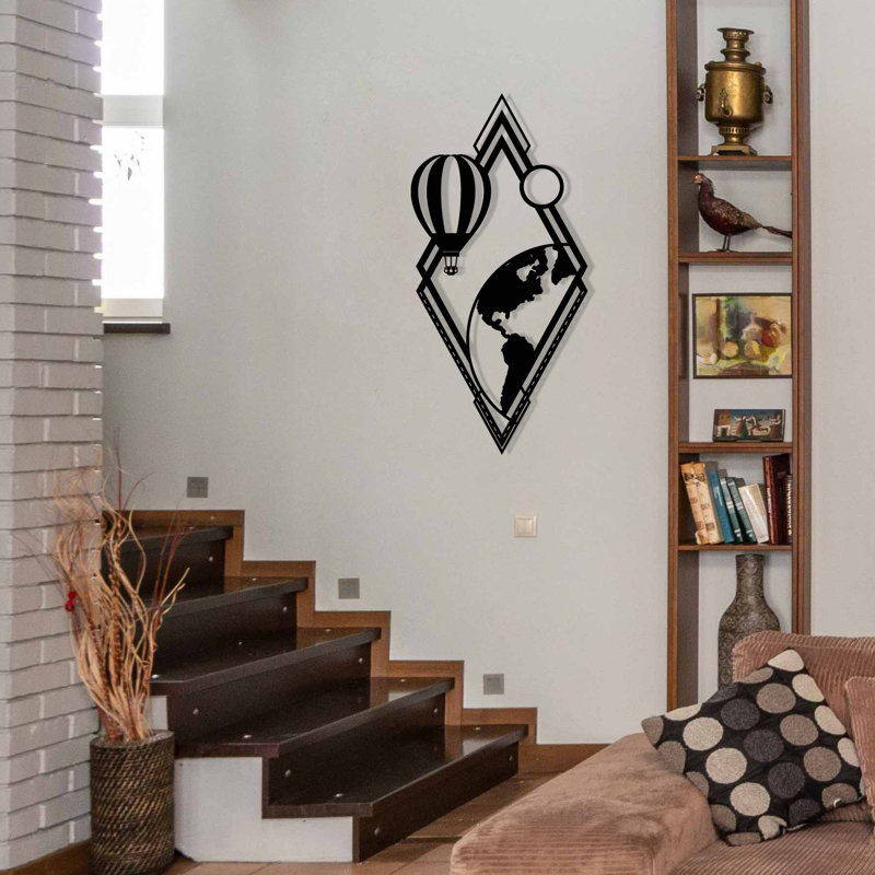 Élégant accessoire mural décoratif en métal, conception de ballon rustique, 31,7 x 25,0 pouces | Métal durable (0,05 po d'épaisseur) et bois (0,1 po d'épaisseur) | Parfait pour la décoration intérieure, le salon ou les espaces de bureau, unique et accrocheur