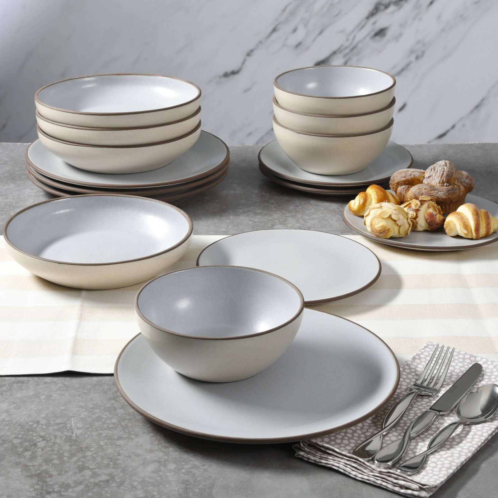 Gibson Elite Contempo 16 Piece Dinnerware Set, Service for 4, Light Blue