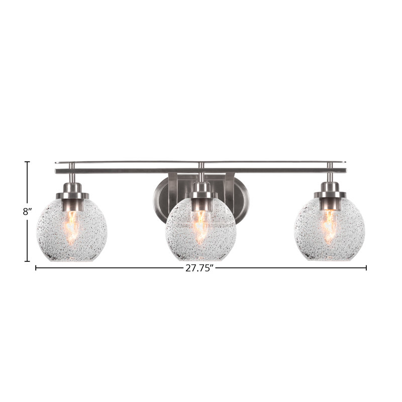 Barre d'éclairage de salle de bain 3 lumières Odyssey au fini noir mat avec verre de 5,75 po, Gris, Brush Nickel