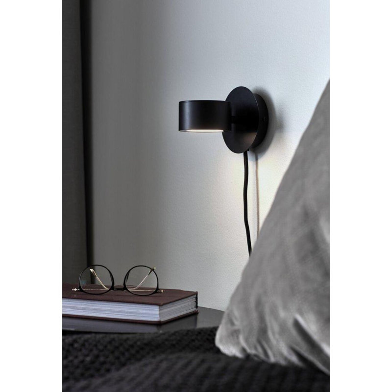 Metal Integrated LED Outdoor Armed Sconce