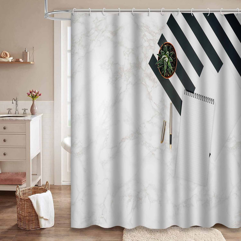 Rideau de douche en marbre avec 12 crochets Marble Space, L 72 po x l 84 po