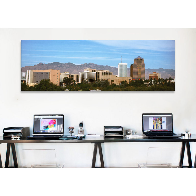 "Tucson Arizona" par Panoramic Images, reproduction de photo sur toile tendue, H 20 po x l 60 po x P 1,5 po, Toile tendue