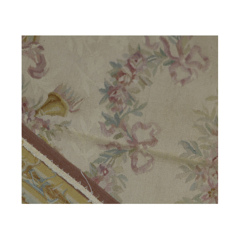 Aubusson Renaissance Wool Oriental Area Rug