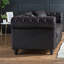 Canapé Chesterfield 3 places, revêtement en tissu Tech, design moderne pour le salon