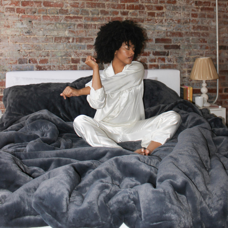 Chunky Bunny Faded Black Faux Fur Coma Inducer Oversized Comforter Set, King Comforter + 2 King Shams