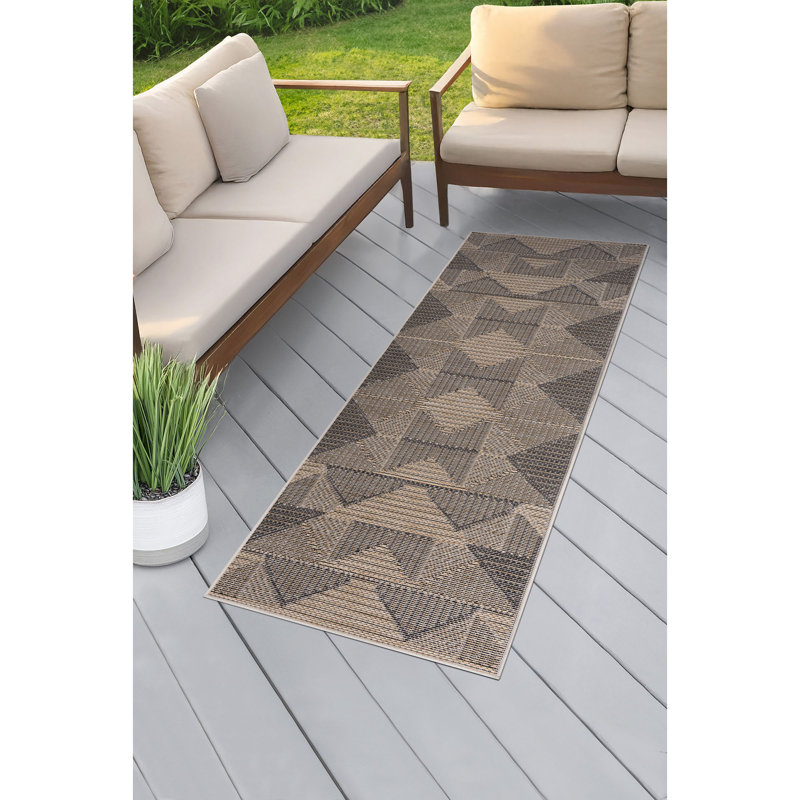 Geometric Indoor/Outdoor Area Rug, Runner 2'3" x 7'3"