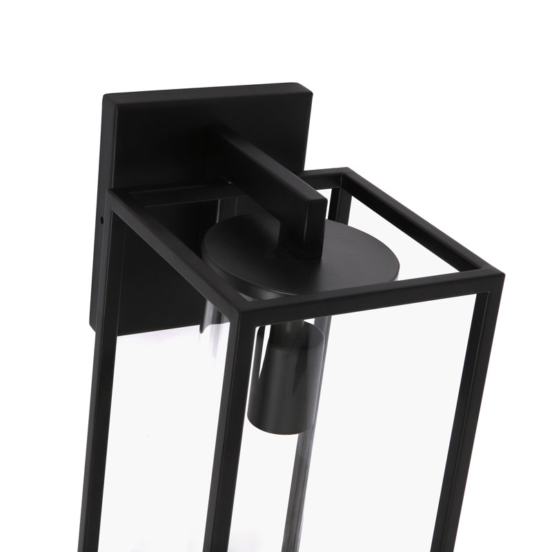 Lanterne murale d'extérieur 1 lumière Tiernan, H 15,75 po x l 6,25 po x P 8,05 po, Noir mat
