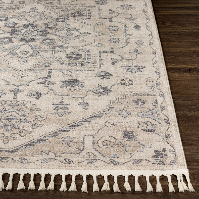 Oriental Indoor Rug, Rectangle 5'3" x 7'3"