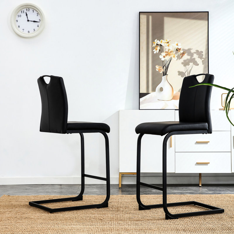 Ensemble de 2 chaises noires en polyuréthane