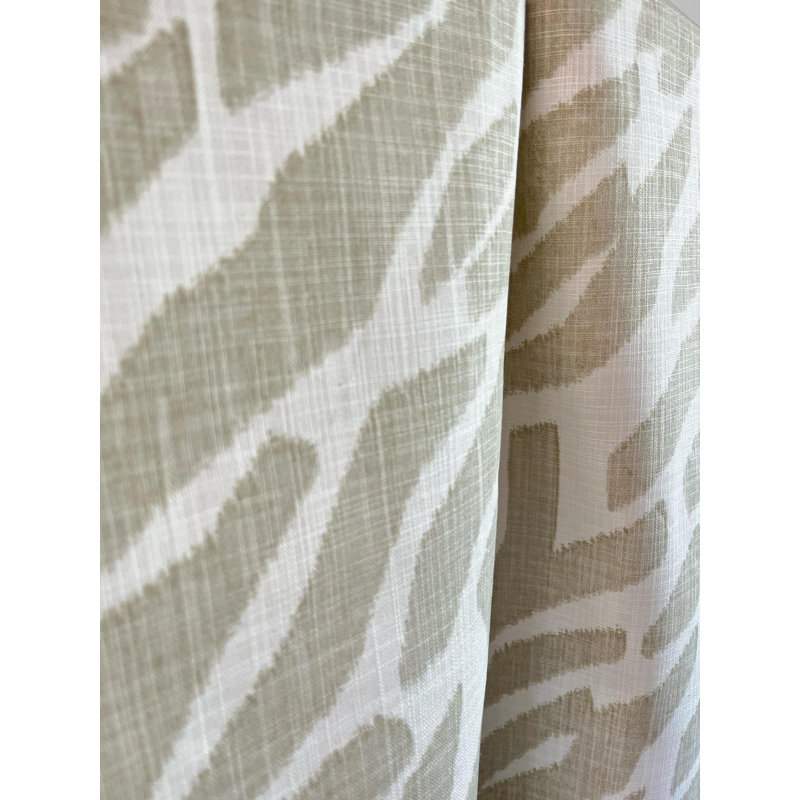 Rideaux à imprimé zébré beige et crème, L 25 po x L 84 po