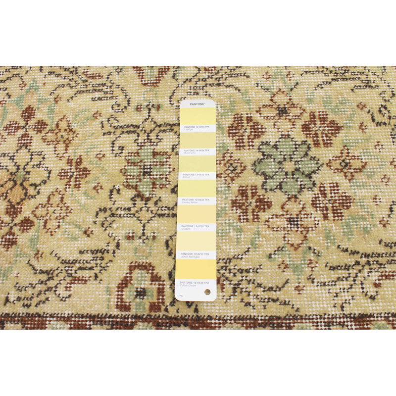 Tapis jaune clair transitionnel de couleur 3 pi 10 po x 6 pi 10 po