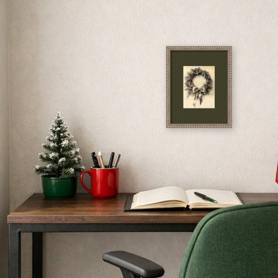 Élégante couronne de Noël par Jolly and Dash - Impression d'art mural encadrée en bois