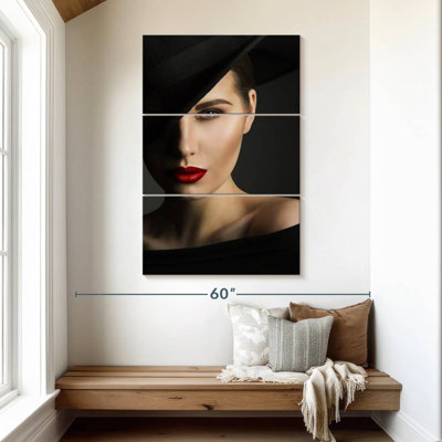 Shuttleworth Elegant Woman