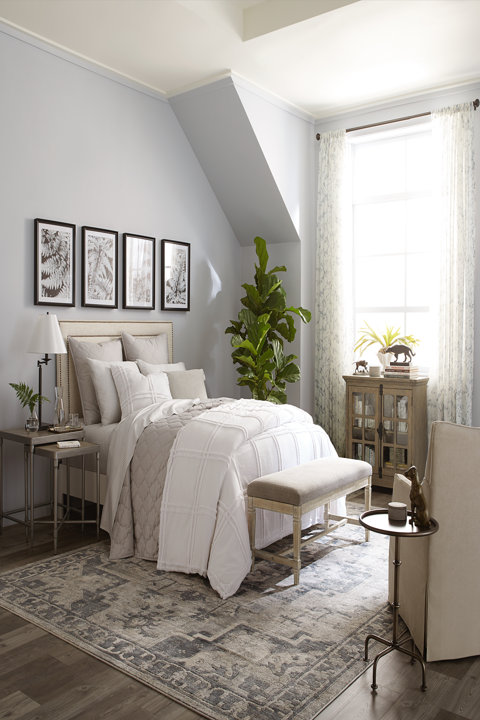 Country Farmhouse - Bedford