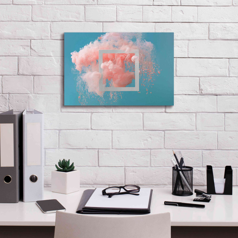 Felishia Latitude Run® «Smokey Perspectives» par Epic Portfolio, estampe numérique sur toile, H 12 po x l 18 po x P 0,75 po