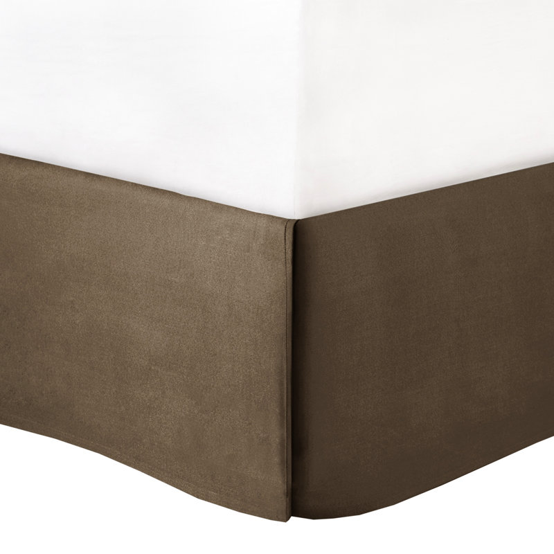 Édredon grand 7 pièces en taupe / brun, collection de literie neutre, comprend édredon, taies décoratives, coussins taupe / brun, décoration incluse, lavable à la machine
