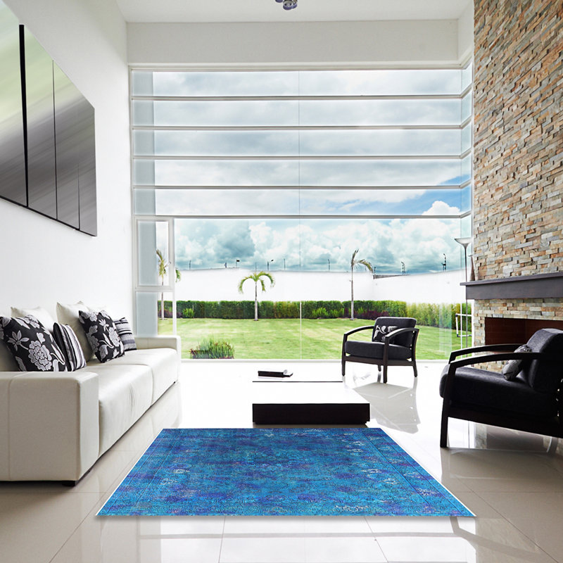 Tapis oriental bleu, Carré 8 pi