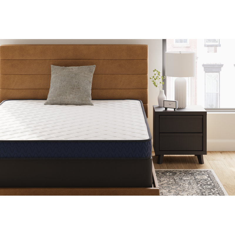 Full Size White Firm Foam Mattress with Quilted Cover