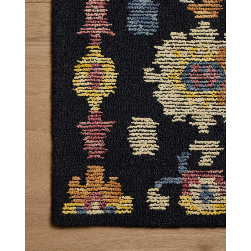 Tapis minuit Loloi Tilly, Rectangle 2 pi 3 po x 3 pi 9 po