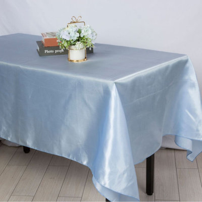 Ensemble de 2 nappes en satin de 118 po x 57 po, recouvrement de table en satin, nappe en soie brillante, décoration de table en tissu lisse pour les banquets de mariage, bleu clair